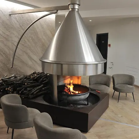 Theotokos Hotel 2*