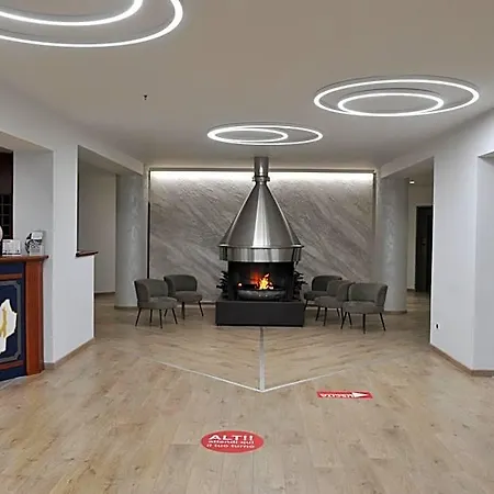 Hotel Theotokos 2*